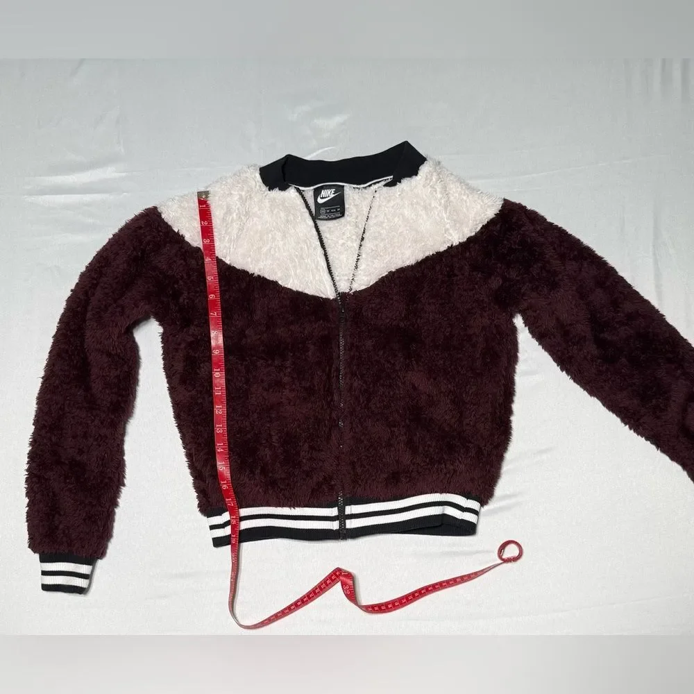 Burgundy Cream Chevron Color-Block Sherpa Cropped Full Zip Jacket Nike XS Extra